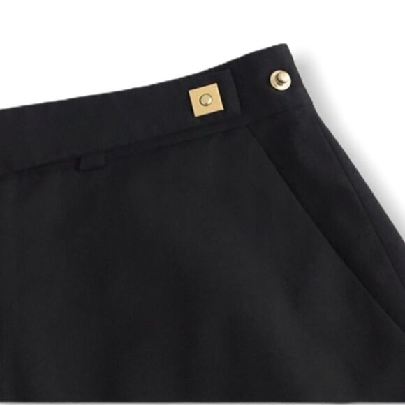 Diane von Furstenberg Black Wool Straight Skirt Size 4 Gold Snap Detail - Picture 3 of 5
